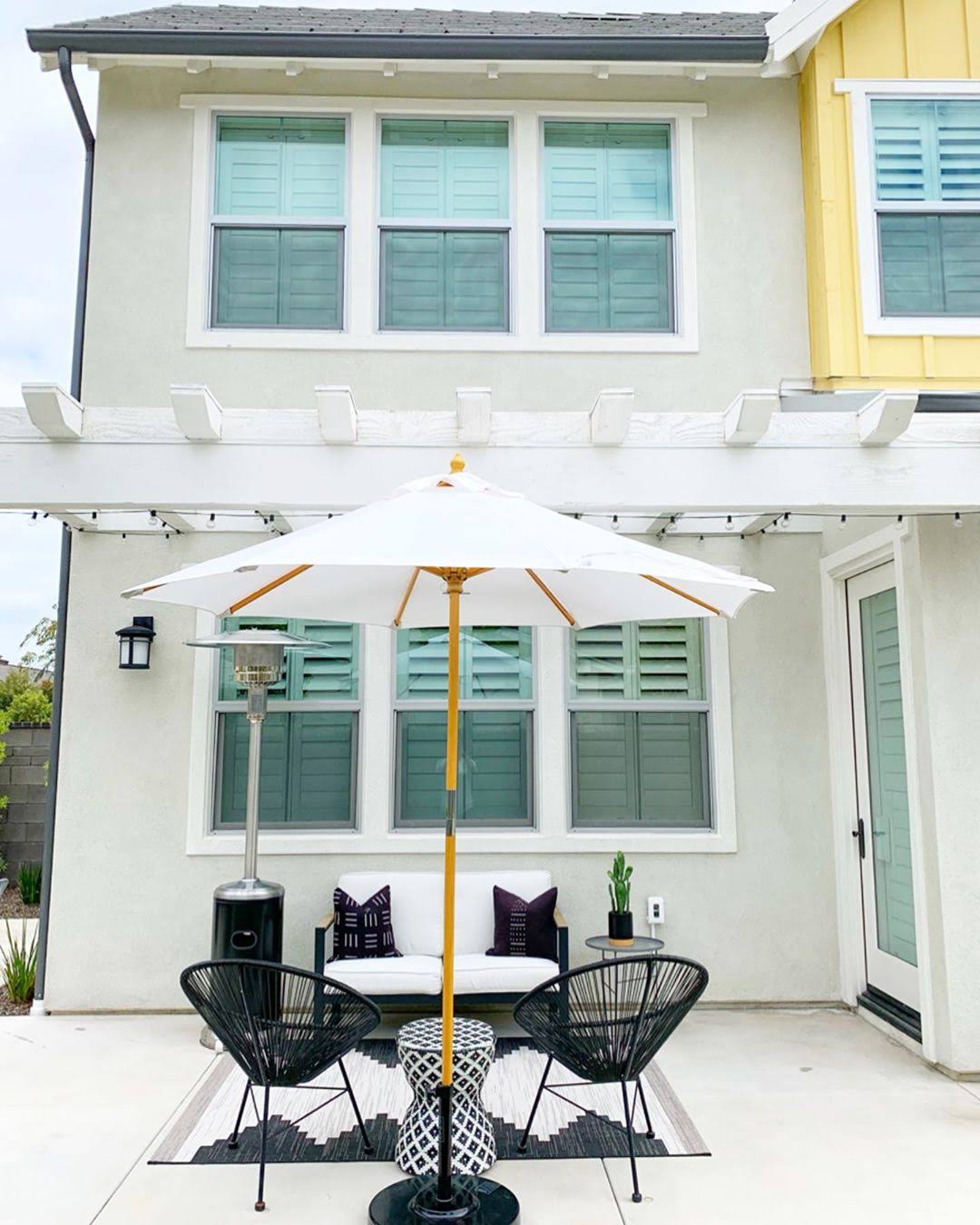 7.5 ft Octagon Cafe Bistro Umbrella I116294