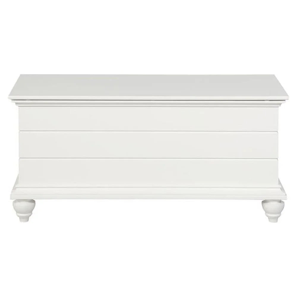 White Wood Cedar Chest V4945