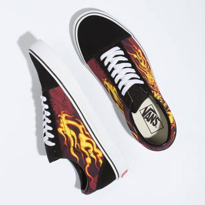 Black True White Old Skool Shoes L497924