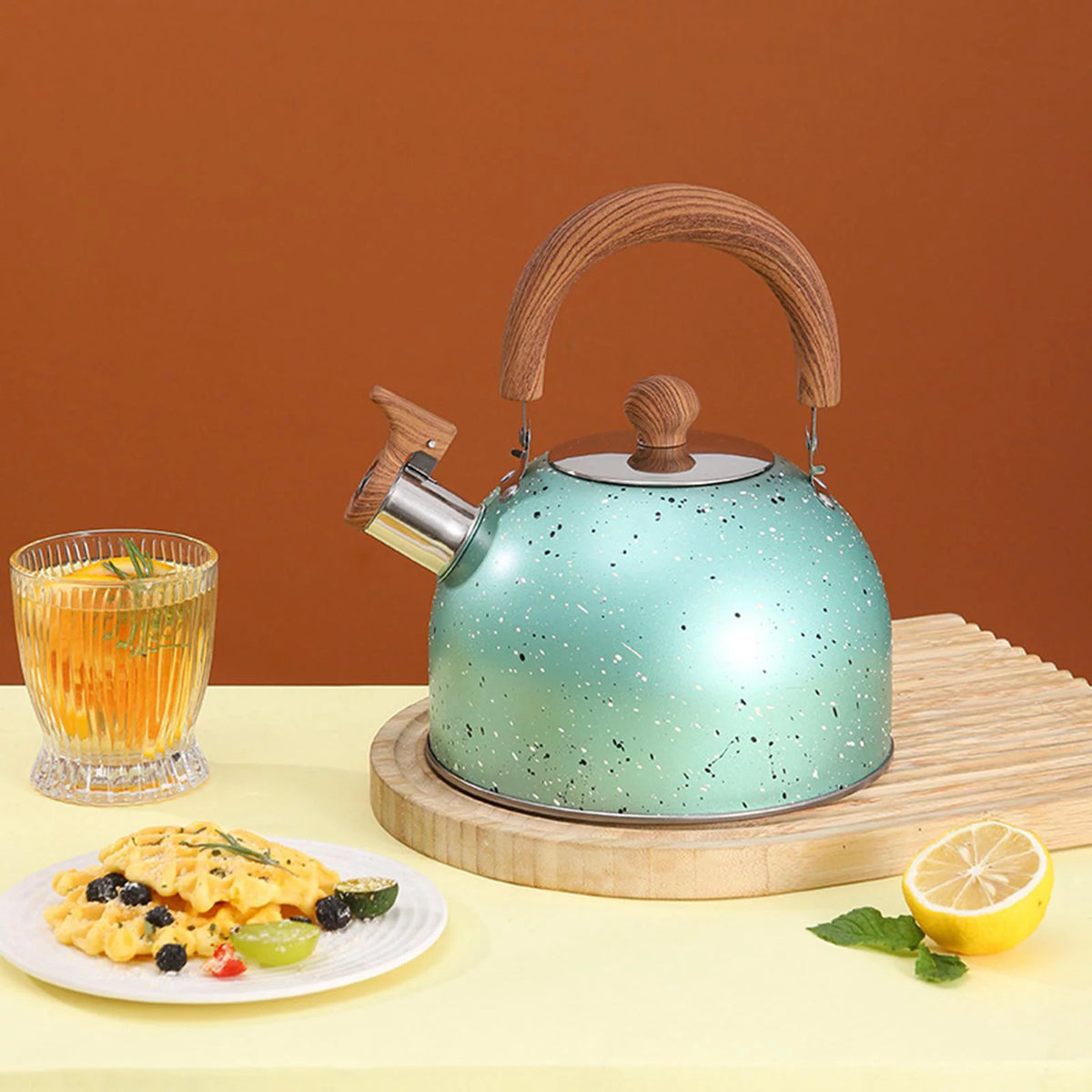 Green Stainless Whistling Water Kettle U114716