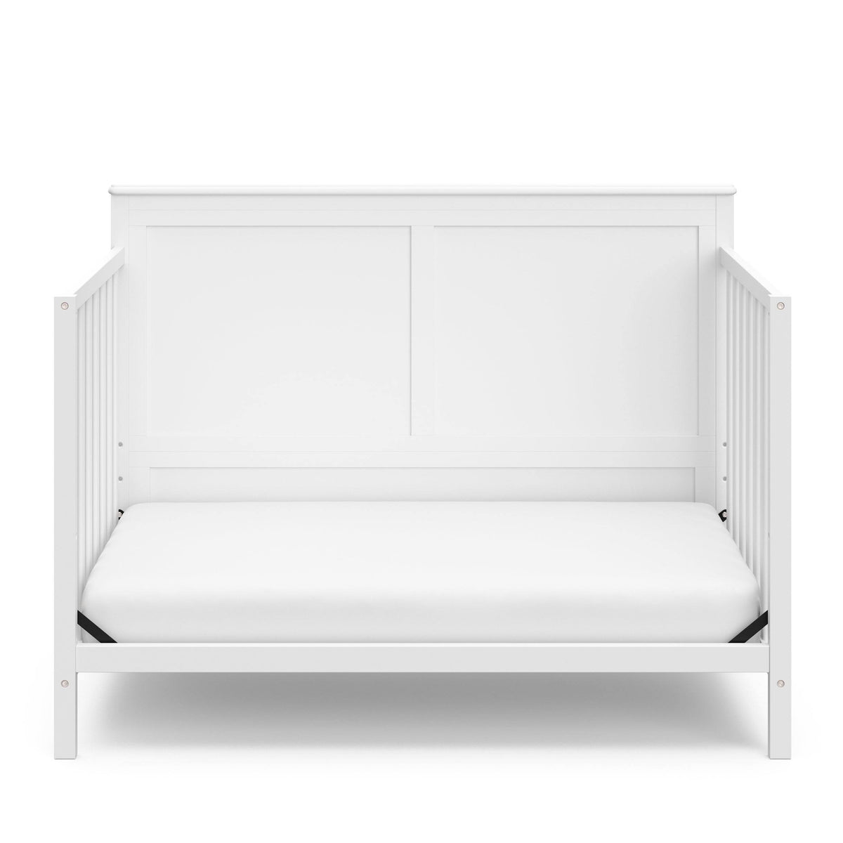 White 4-in-1 Convertible Crib Q963943