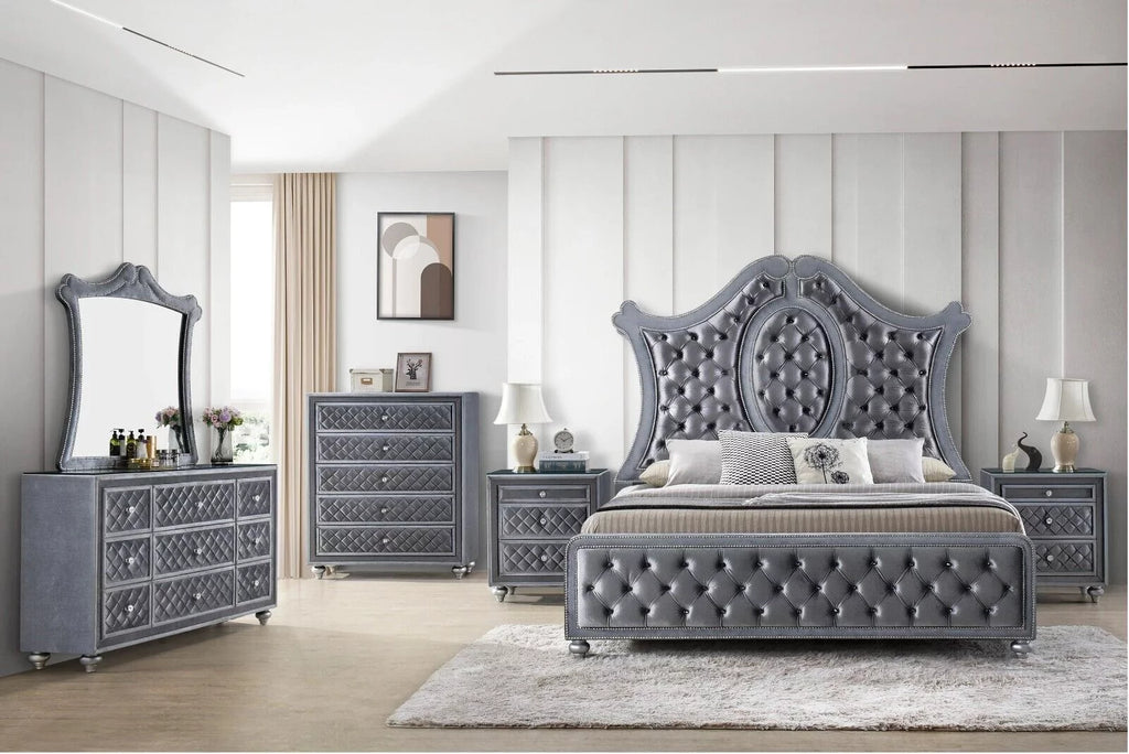 4pc Queen Size Panel Bed Set F46936