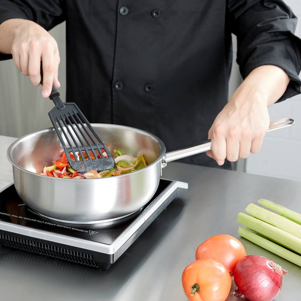 Centurion Induction Saute Pan 4-1/2Qt. J2937