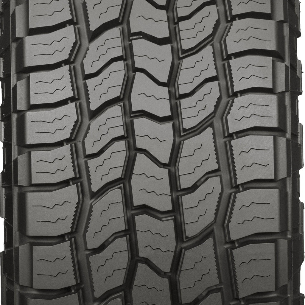 Set of 4 LT285/75R18 129/126S E Tires Y659585