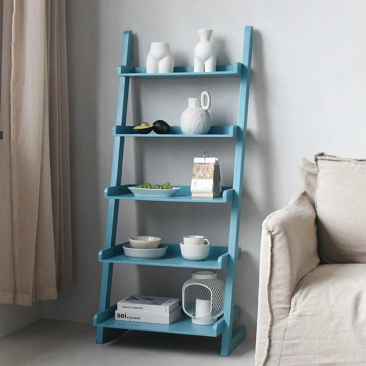Rustic 5-Tier Wooden Ladder Shelf O9094