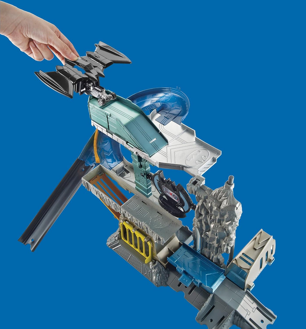 Batcave Playset N756