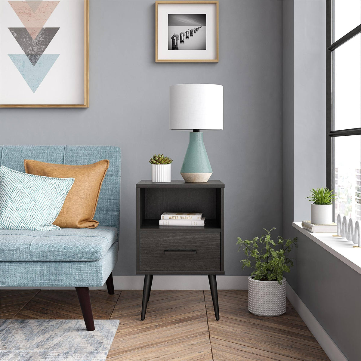 Walnut End Table A8276