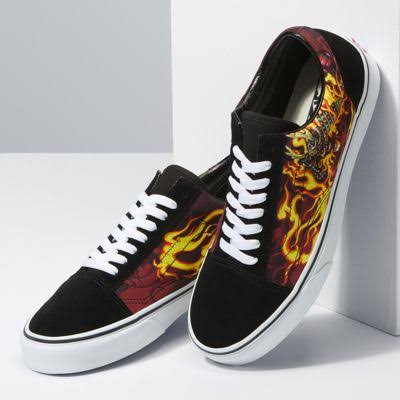 Black True White Old Skool Shoes L497924